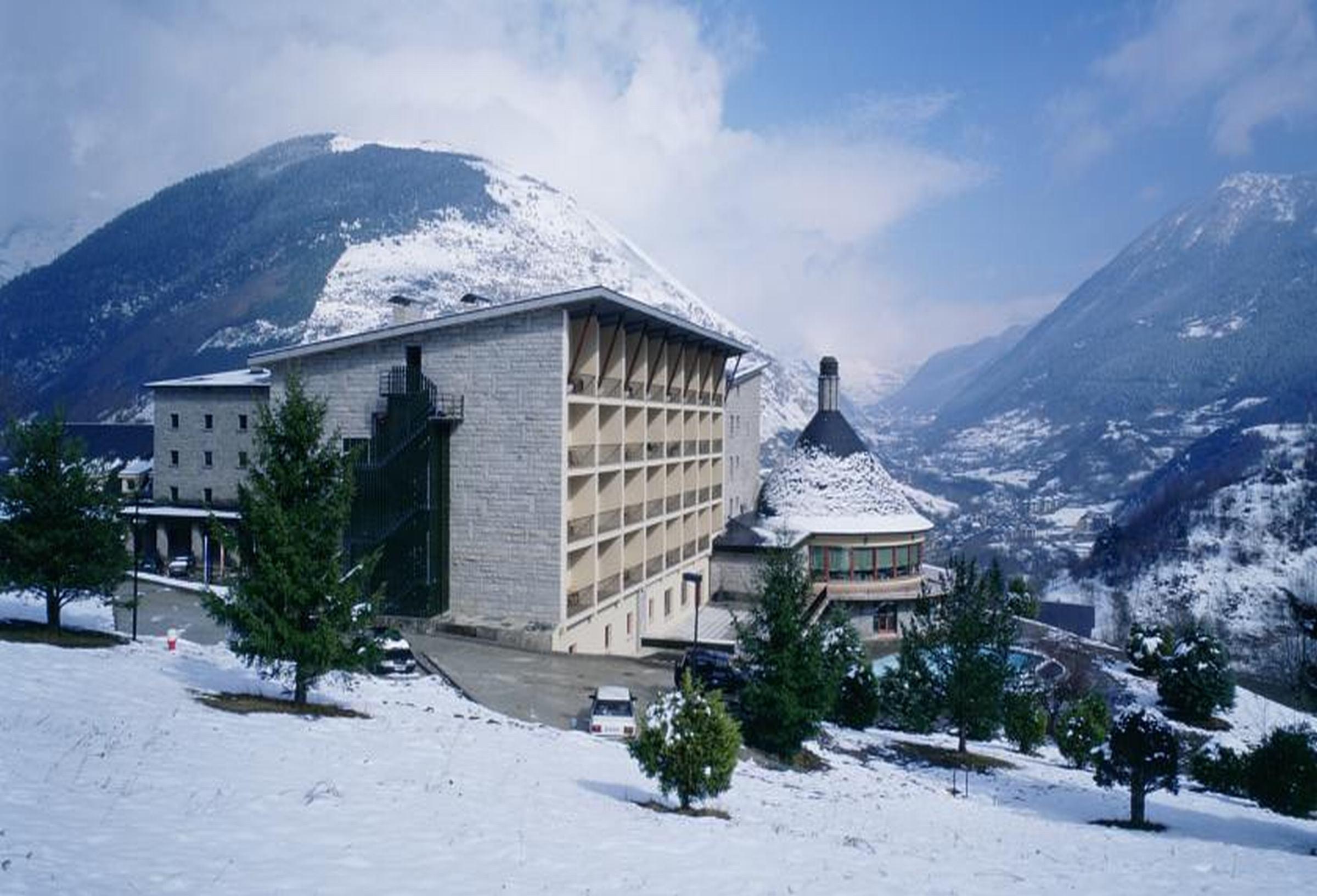 Parador De Vielha Kültér fotó