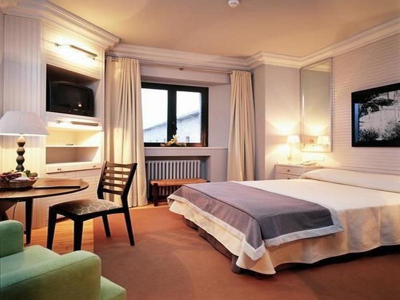 Parador De Vielha Kültér fotó